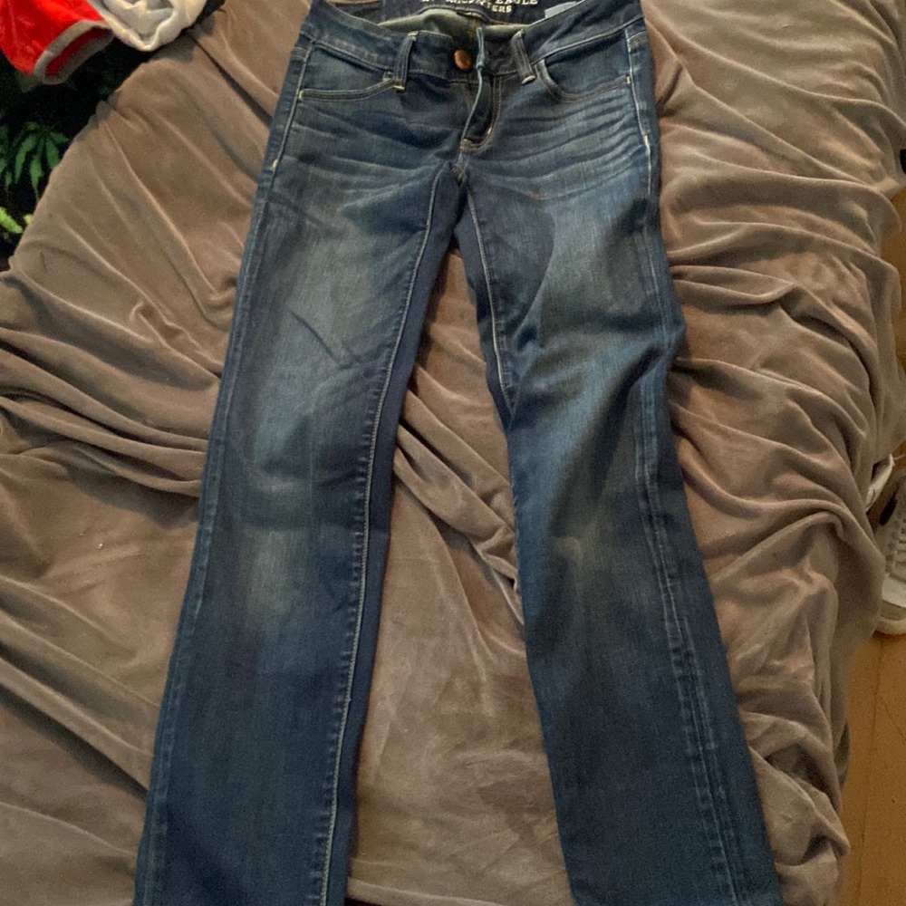 Low waisted AE jeggings